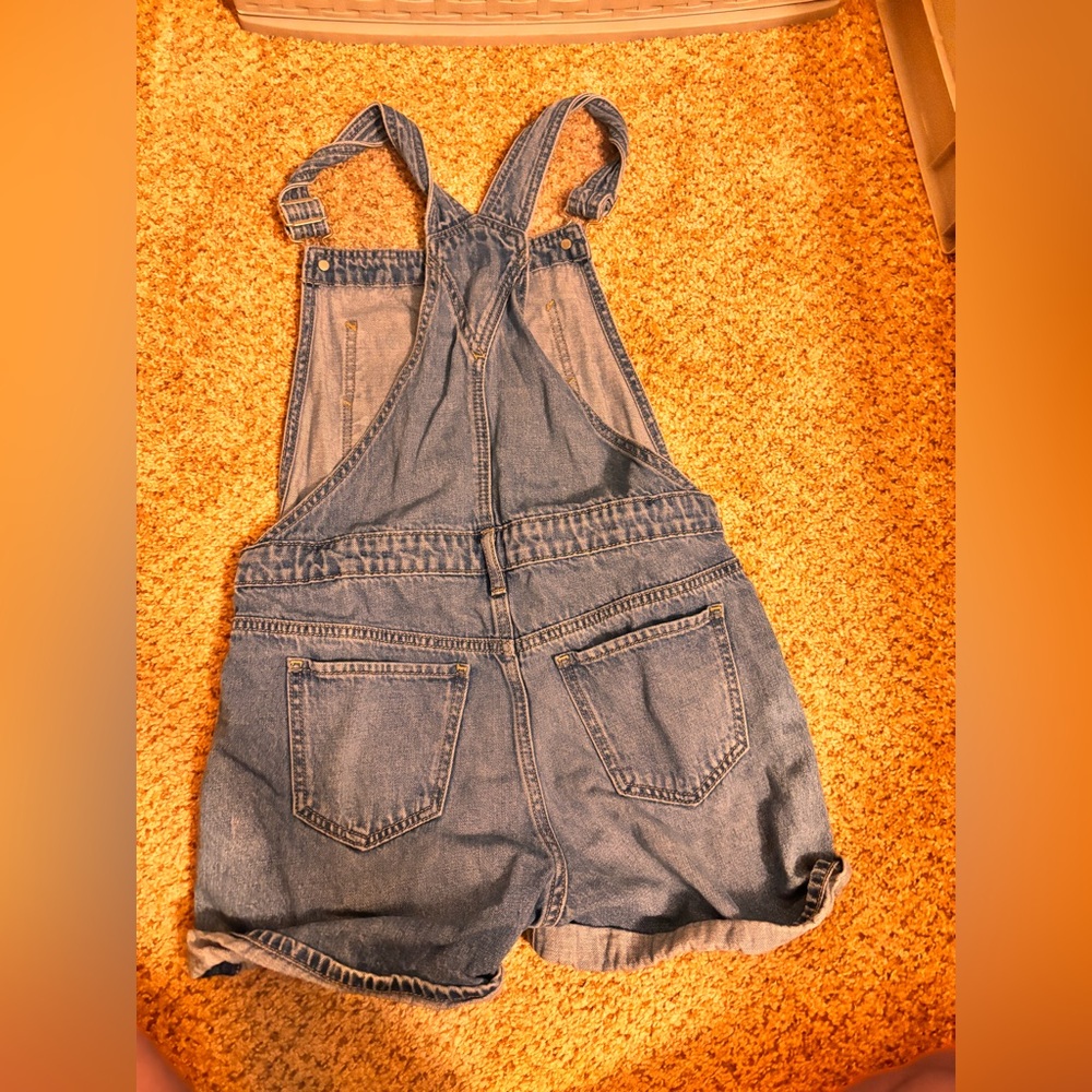 Gap overalls